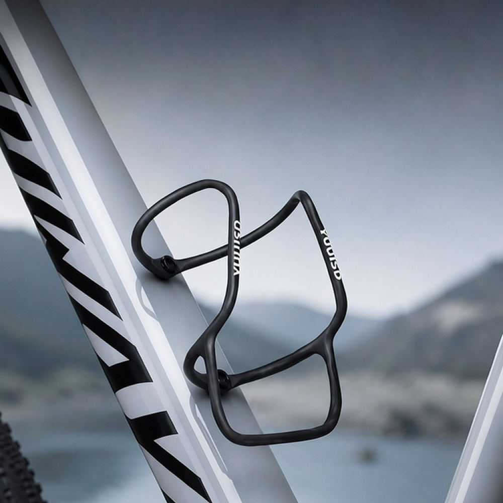Carbon Fiber Bicycle Water Bot - Cycling Gear And Equipment 评论和价格