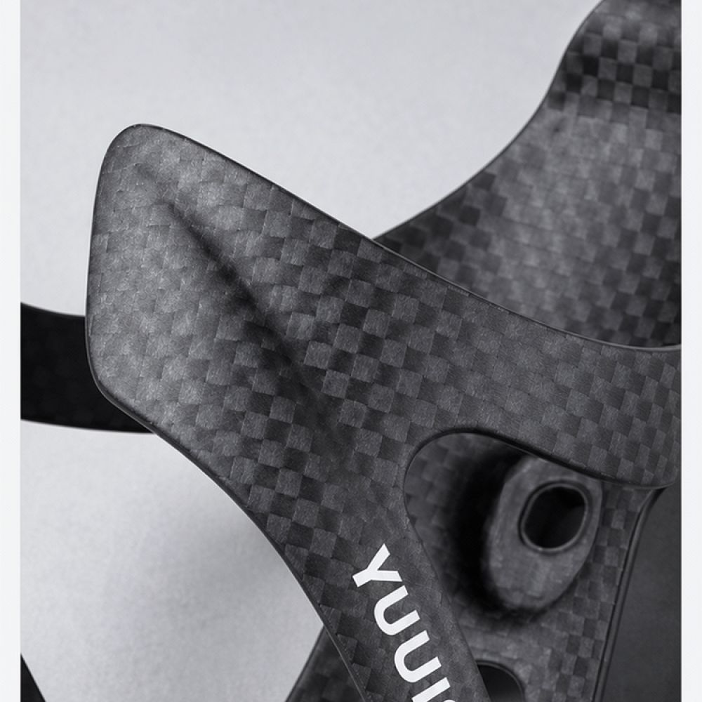 Carbon Fiber Bicycle Water Bot - Cycling Gear And Equipment 评论和价格